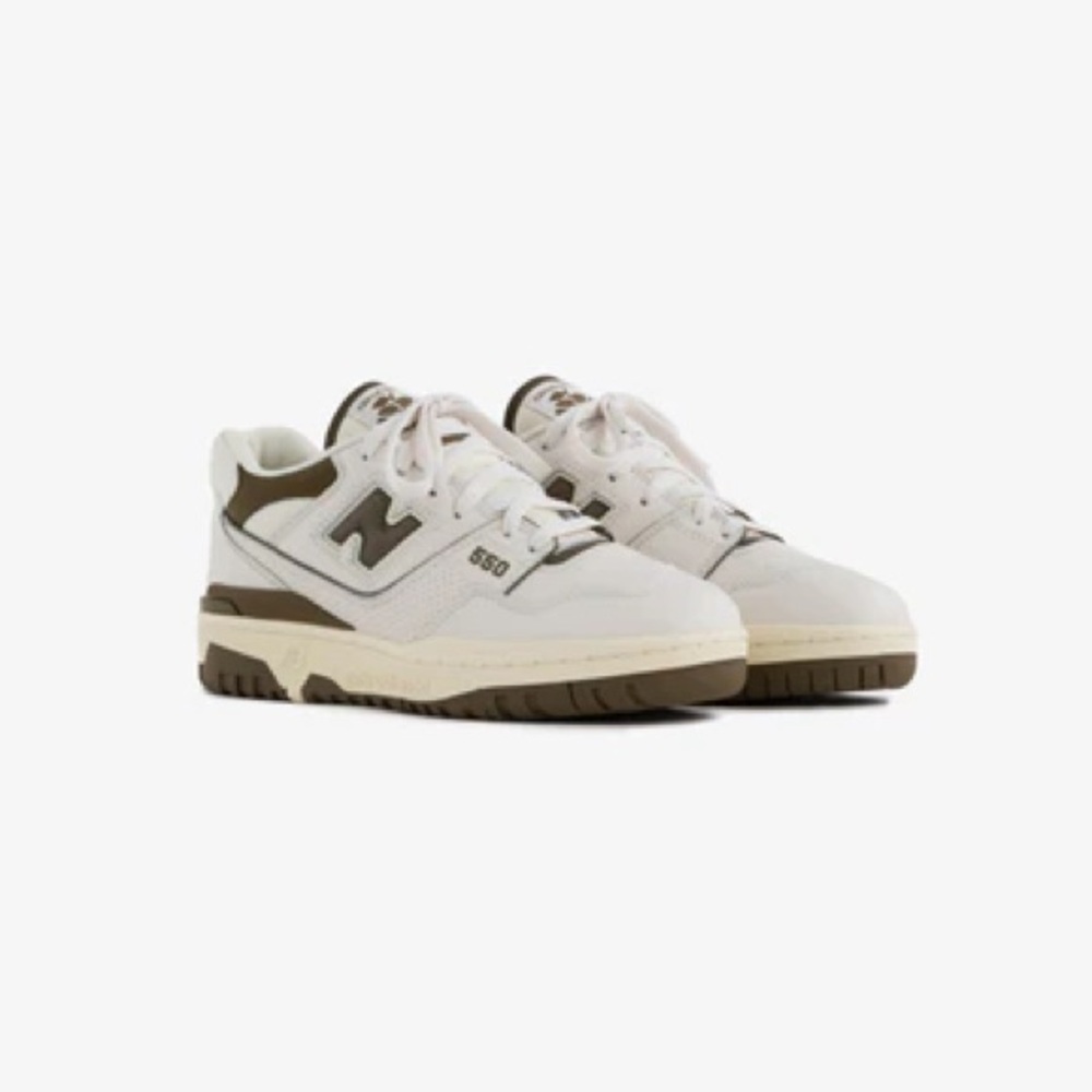 Aime Leon Dore / New Balance P550 Basketball Oxfords (Women’s 8)